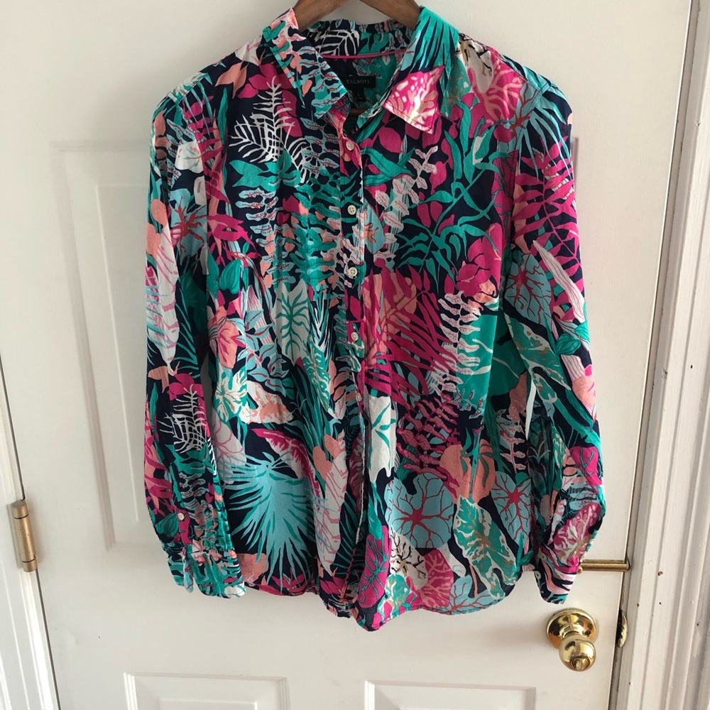 Talbots long sleeved lightweight cotton button down shirt in tropical print